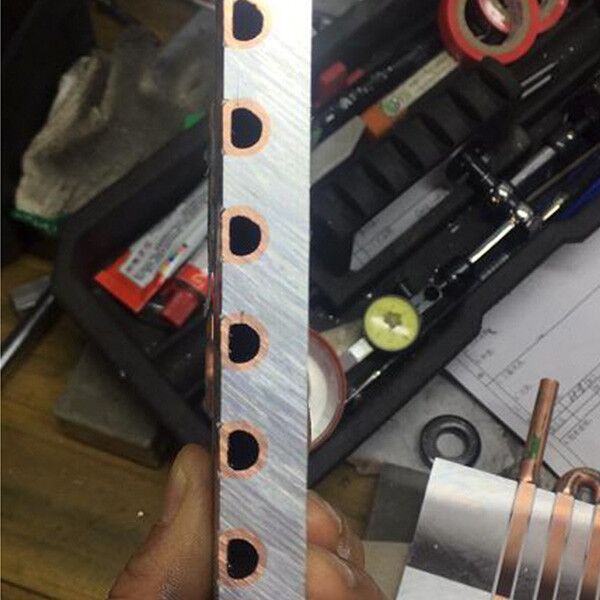 Vortex-Flüssigkeitskühlplatte mit Kupferrohr mit 6 Durchgängen 