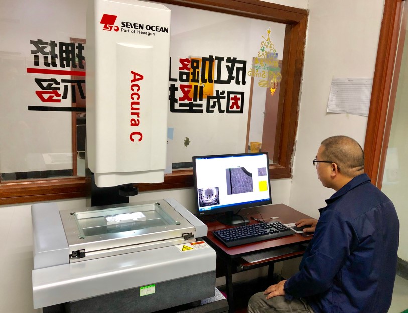 Kosten für CNC-Bearbeitungszentrum