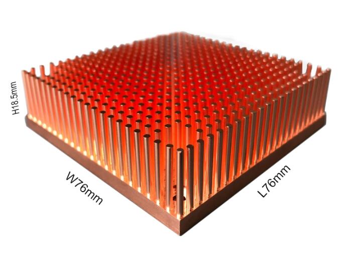 K&uuml;hlk&ouml;rper mit zylindrischen Stiften